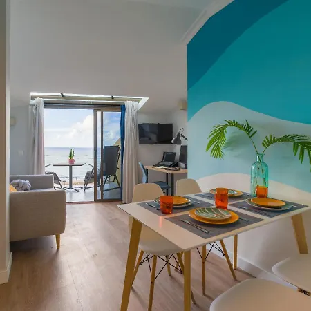 Apartment Living Canteras Homes - Sea Breeze Beachfront *